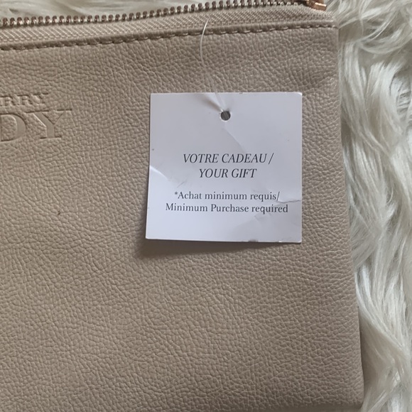 Burberry Makeup Bag Pouch NWT brand new with tag - Picture 8 of 9
